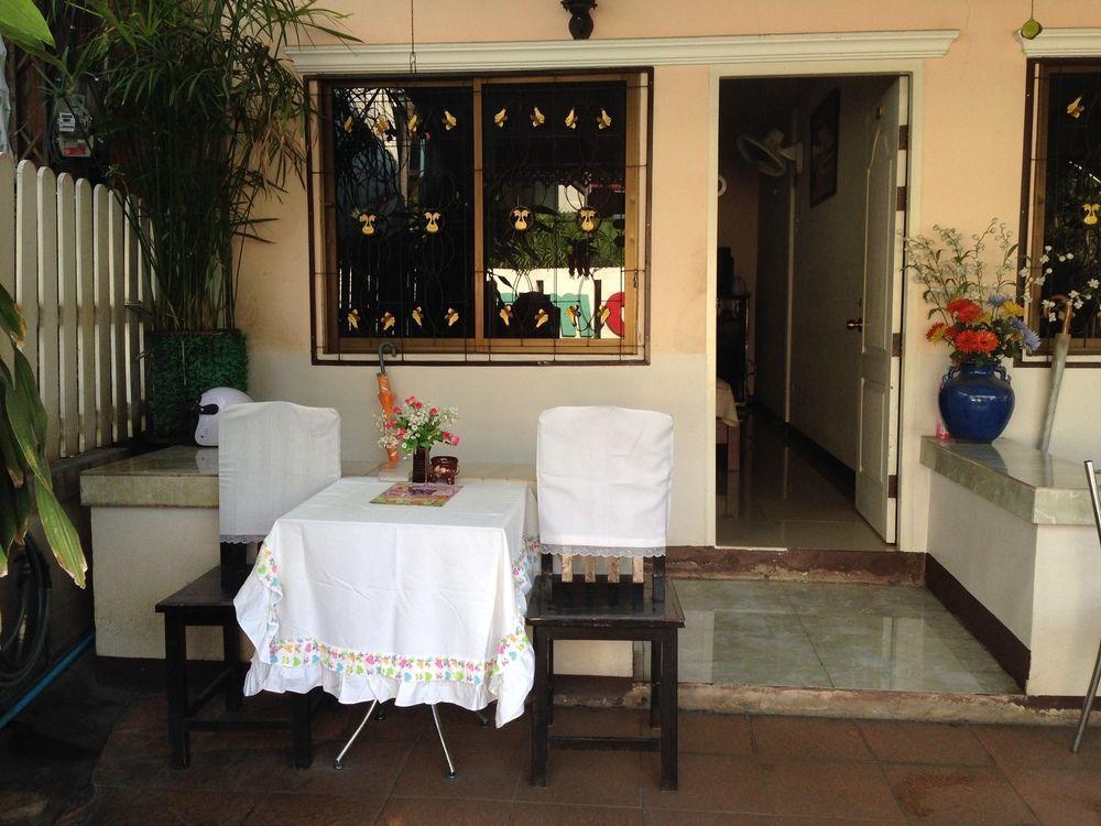 Gusto House 3*