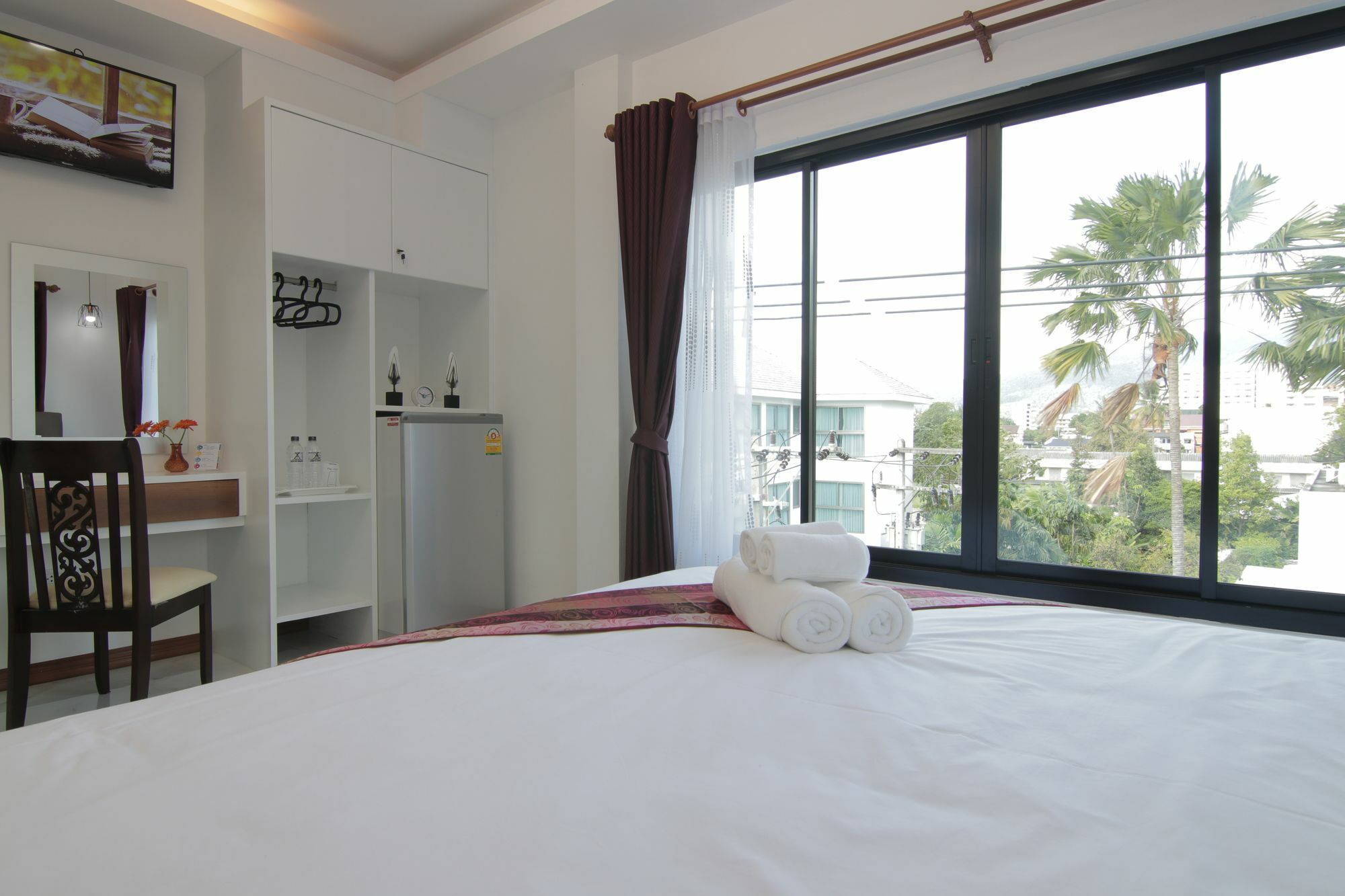 Wisma tamu Gusto House